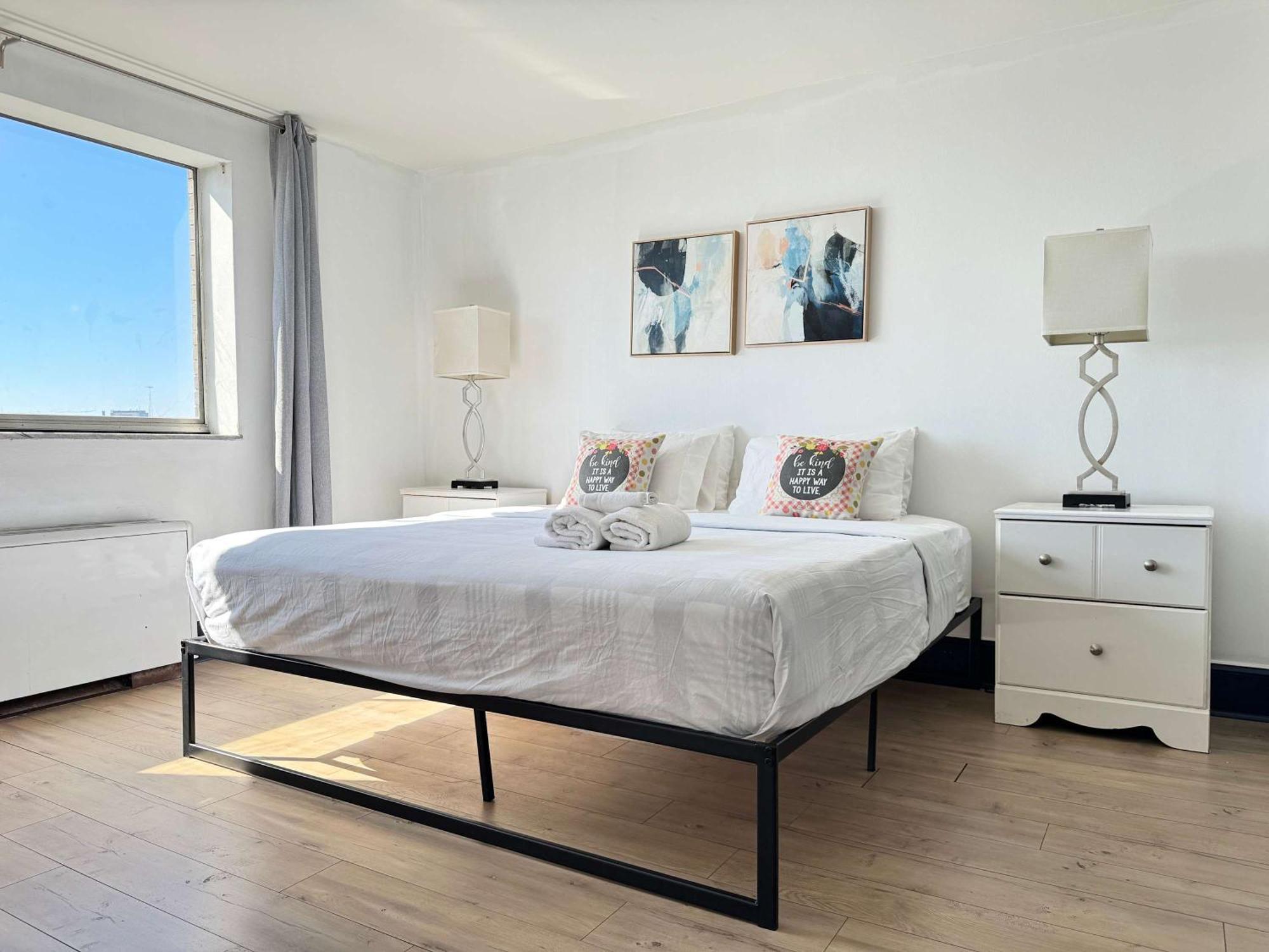 Heart Atl Downtown High Rise 2B2B Condo Lm2206 Атланта Екстериор снимка